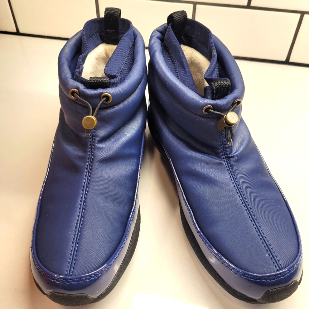 Sporto waterproof pull on bootie